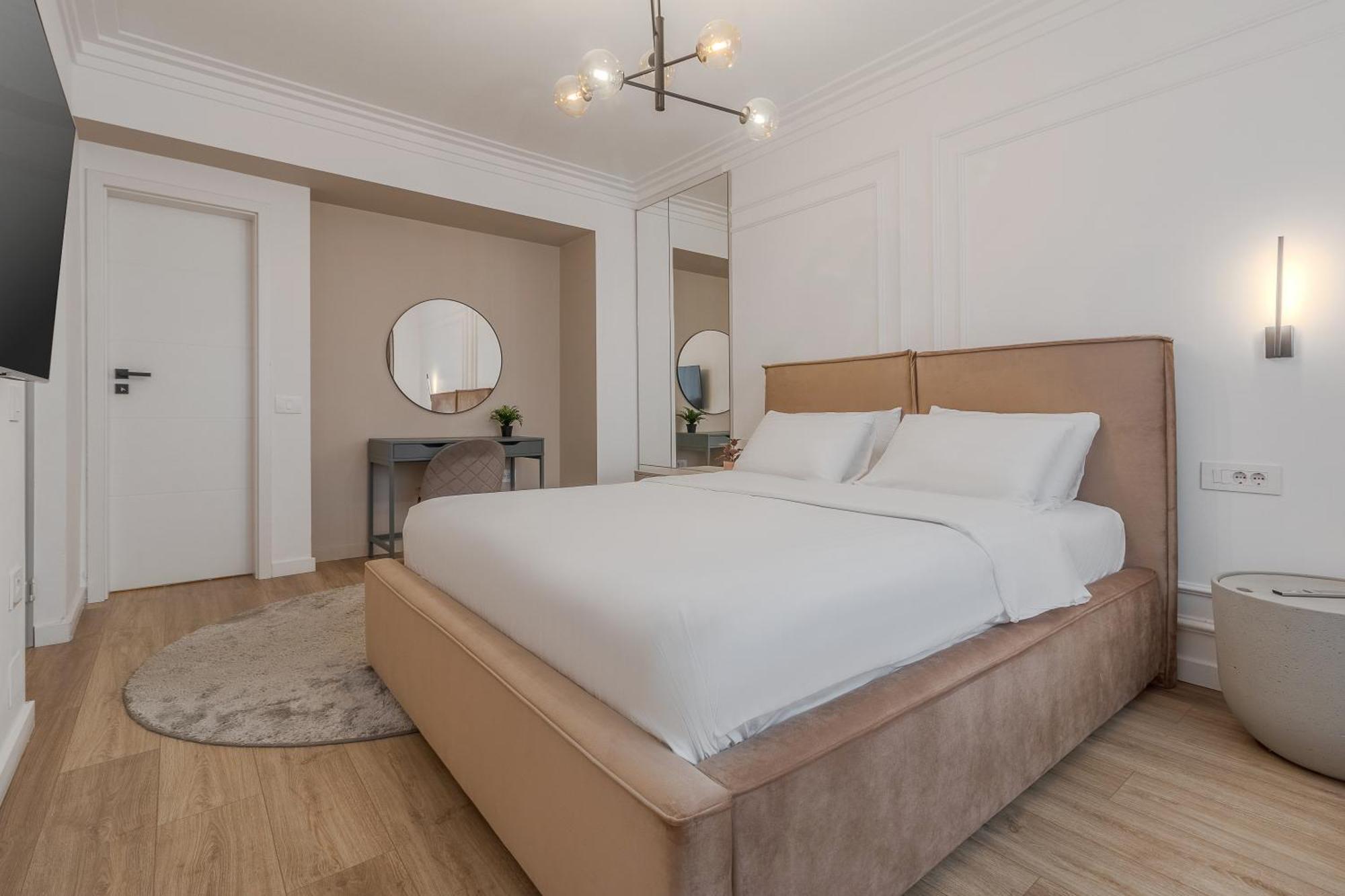 Modern Muse Apartment Oradea Dış mekan fotoğraf